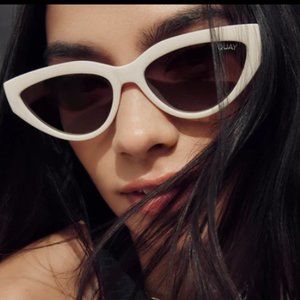 QAUY: NARROW DOWN Sunglesses